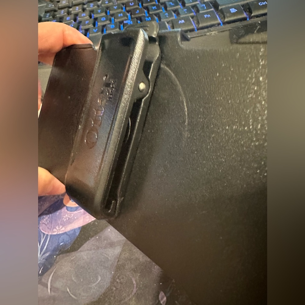 OtterBox clip - Picture 4 of 4